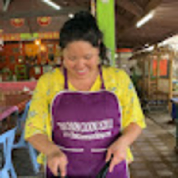 Meet your Posher, Tina - Picture 1 of 1